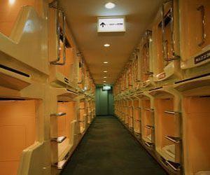 Capsule Asahi Plaza Shinsaibashi Capsule hotel Osaka