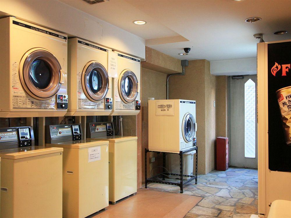 Shinsaibashi Lions Rock Hotel