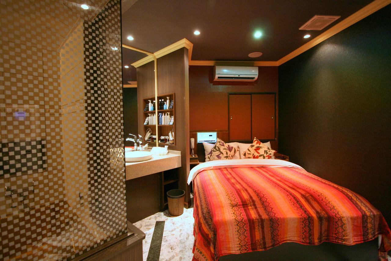 Love hotel Celavie Osakajokitazume (adults Only) 2*