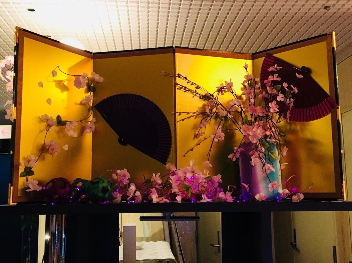 Love hotel A-bex (adults Only)