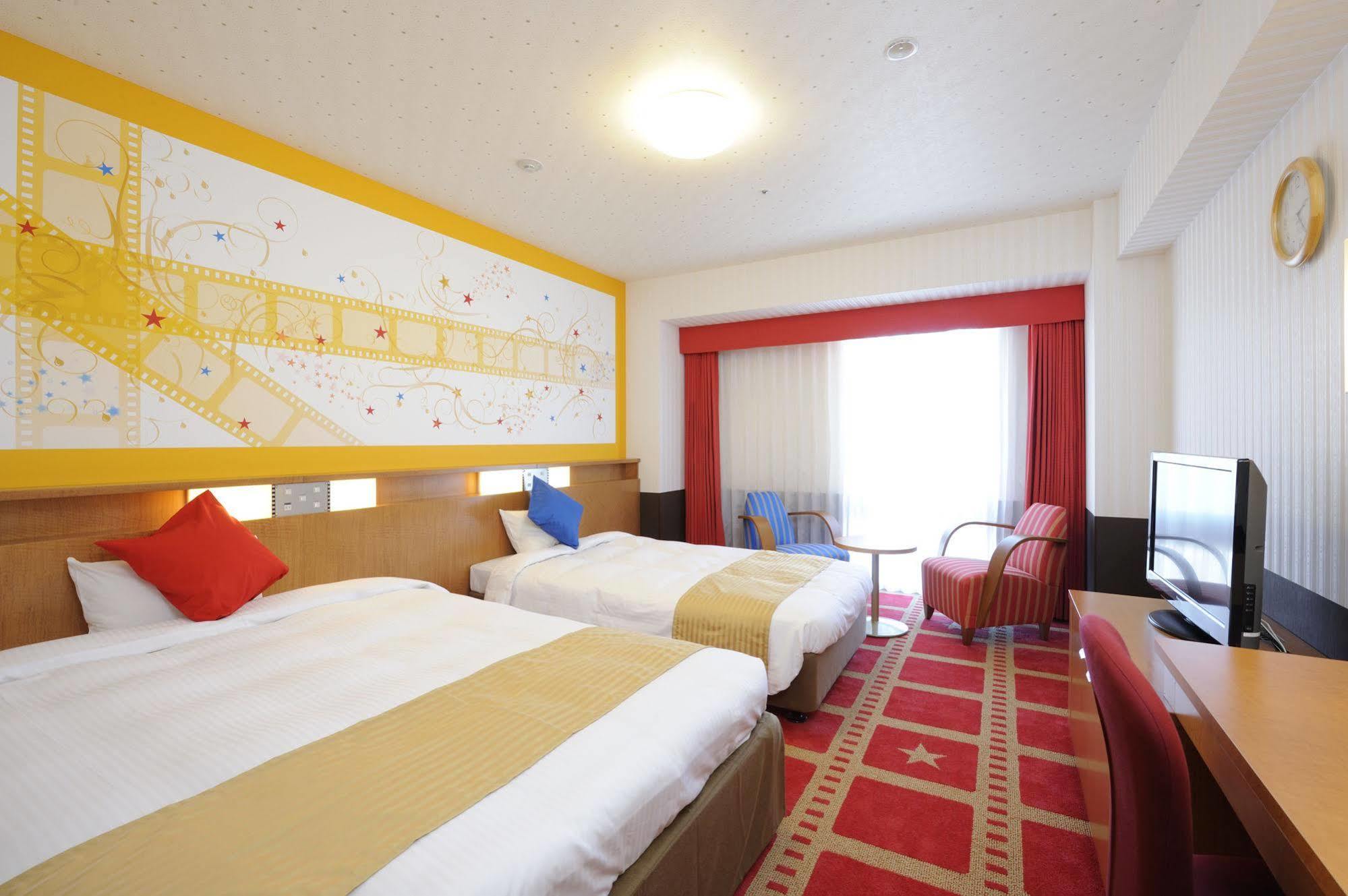 Keihan Universal Hotel 4*