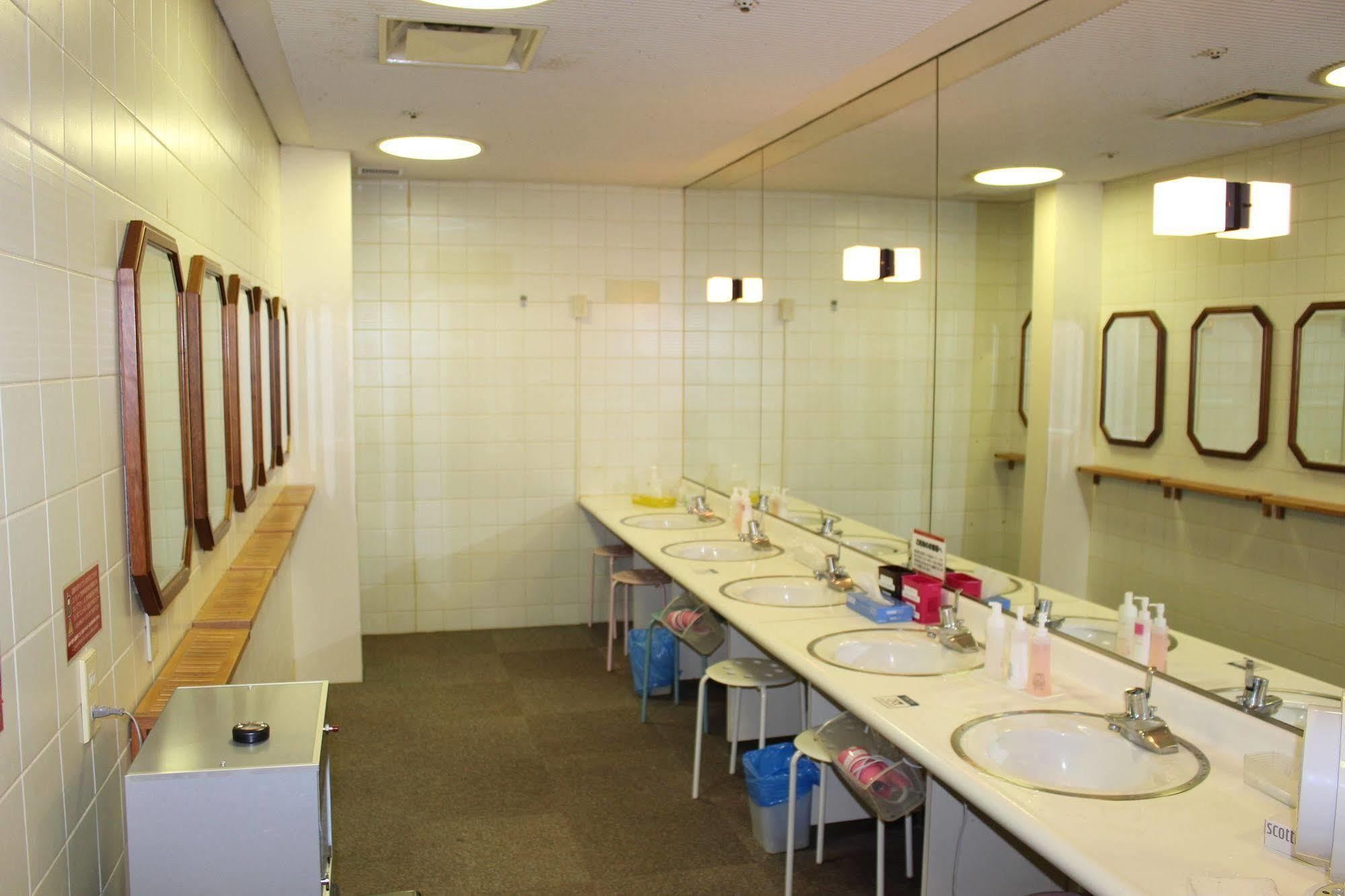 Capsule Asahi Plaza Shinsaibashi Capsule hotel *
