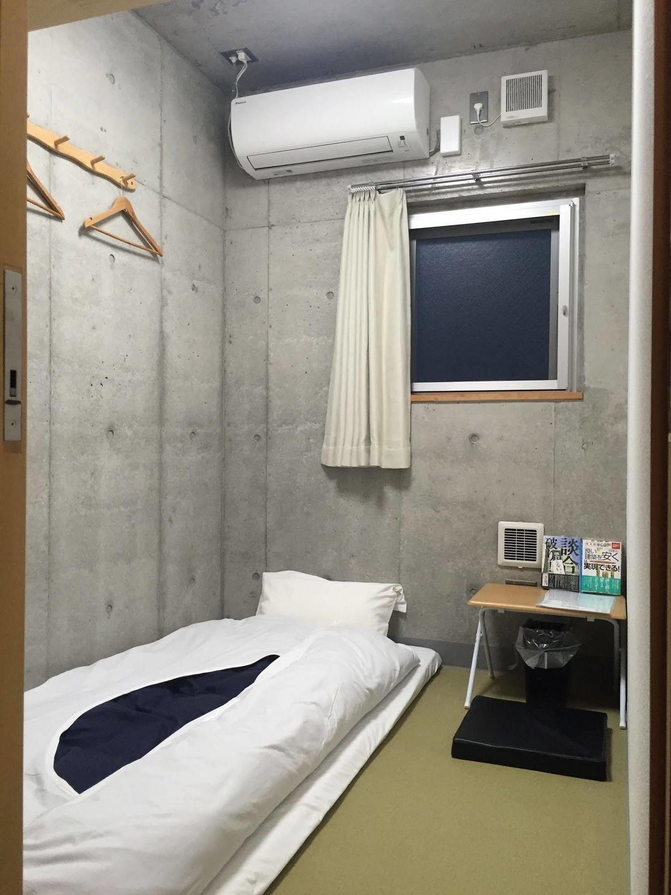 Weekly Sho Namba 2* Osaka