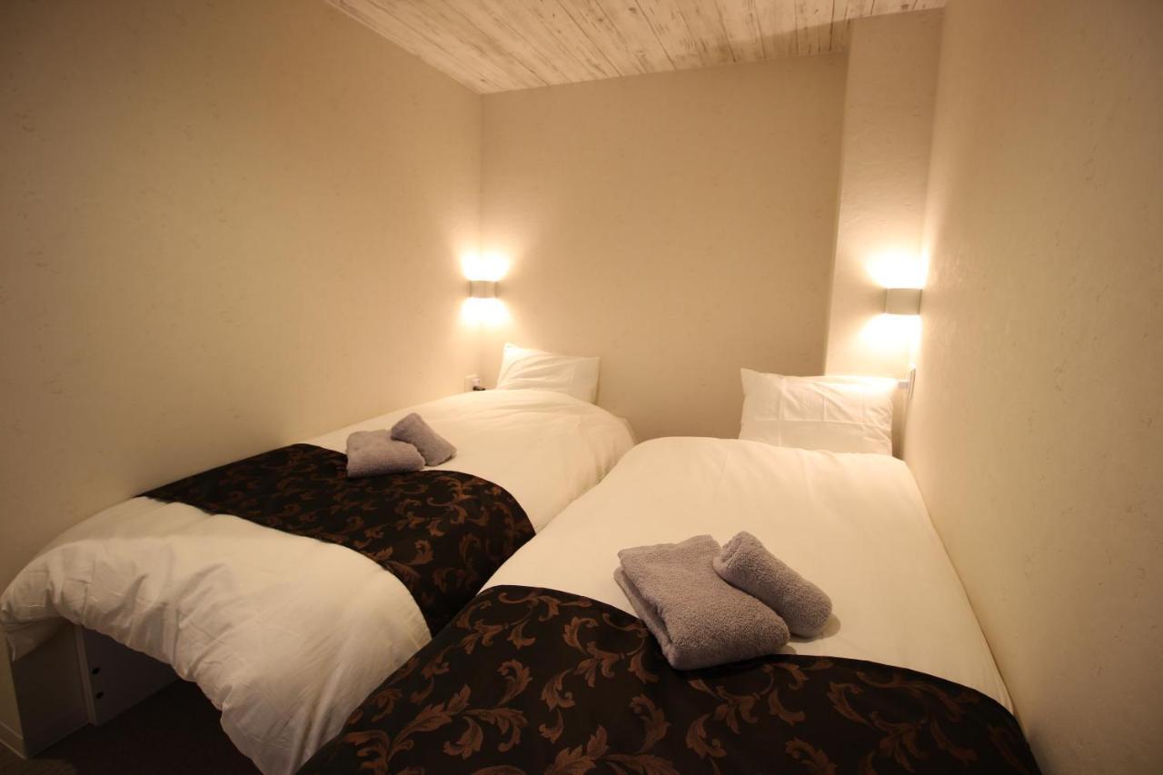 Apartment Namba West Saika *