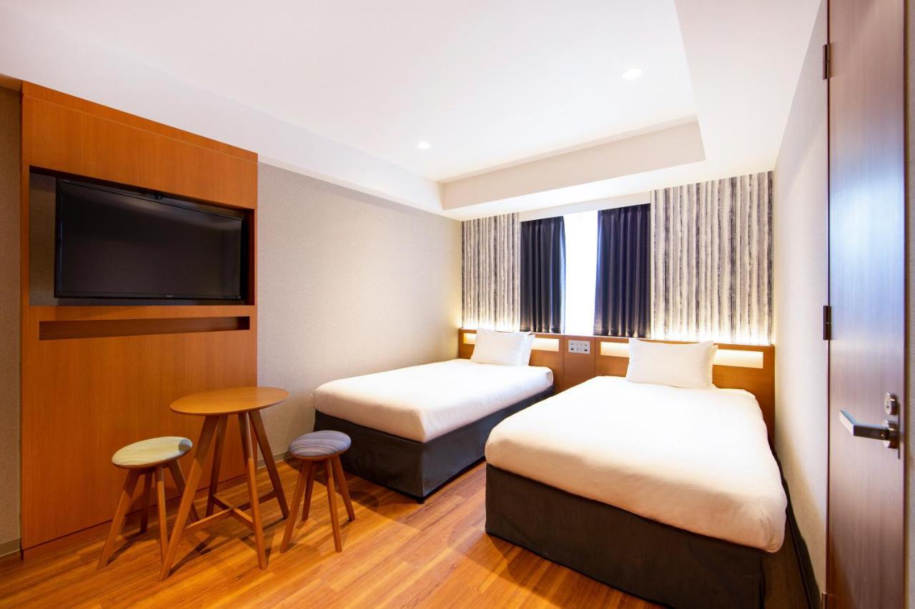 Hotel Karaksa Grande Shin-osaka Tower 4*