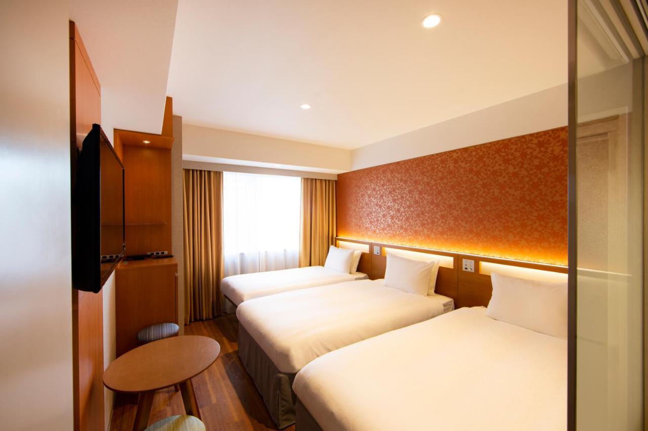 Karaksa Grande Shin-osaka Tower 4*