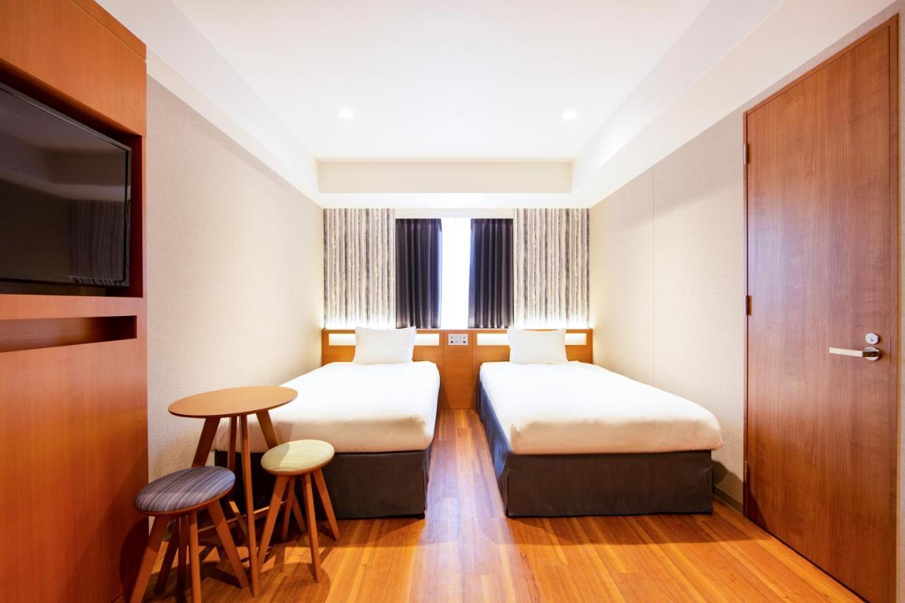 Hotel Karaksa Grande Shin-osaka Tower
