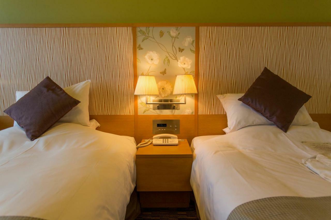 Monterey Grasmere 4*