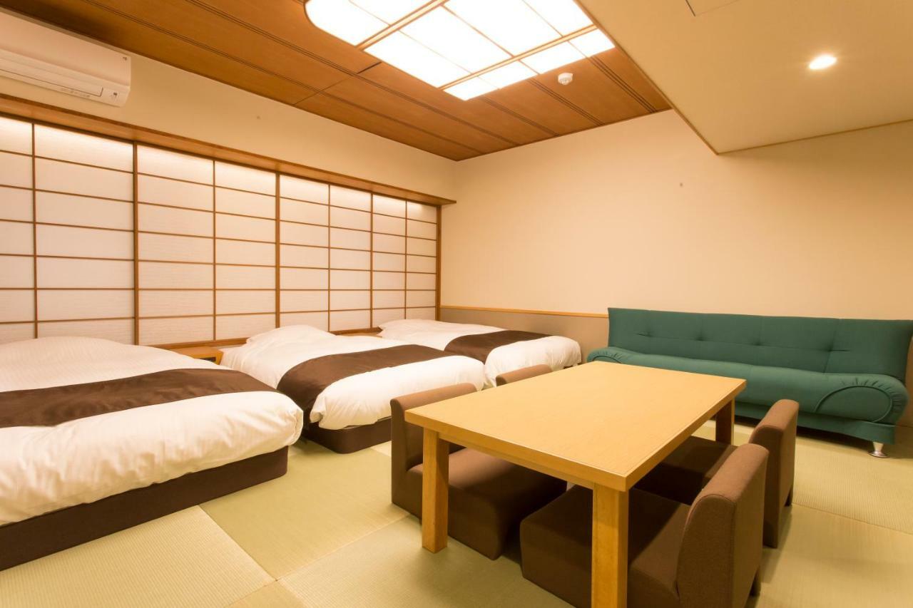 Riverside Hotel 4*