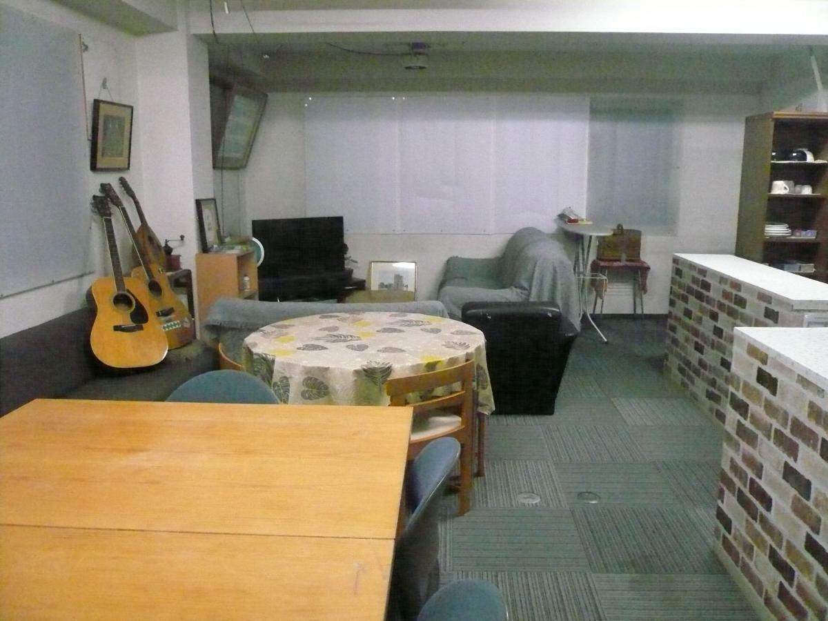 Umeda Hostel *