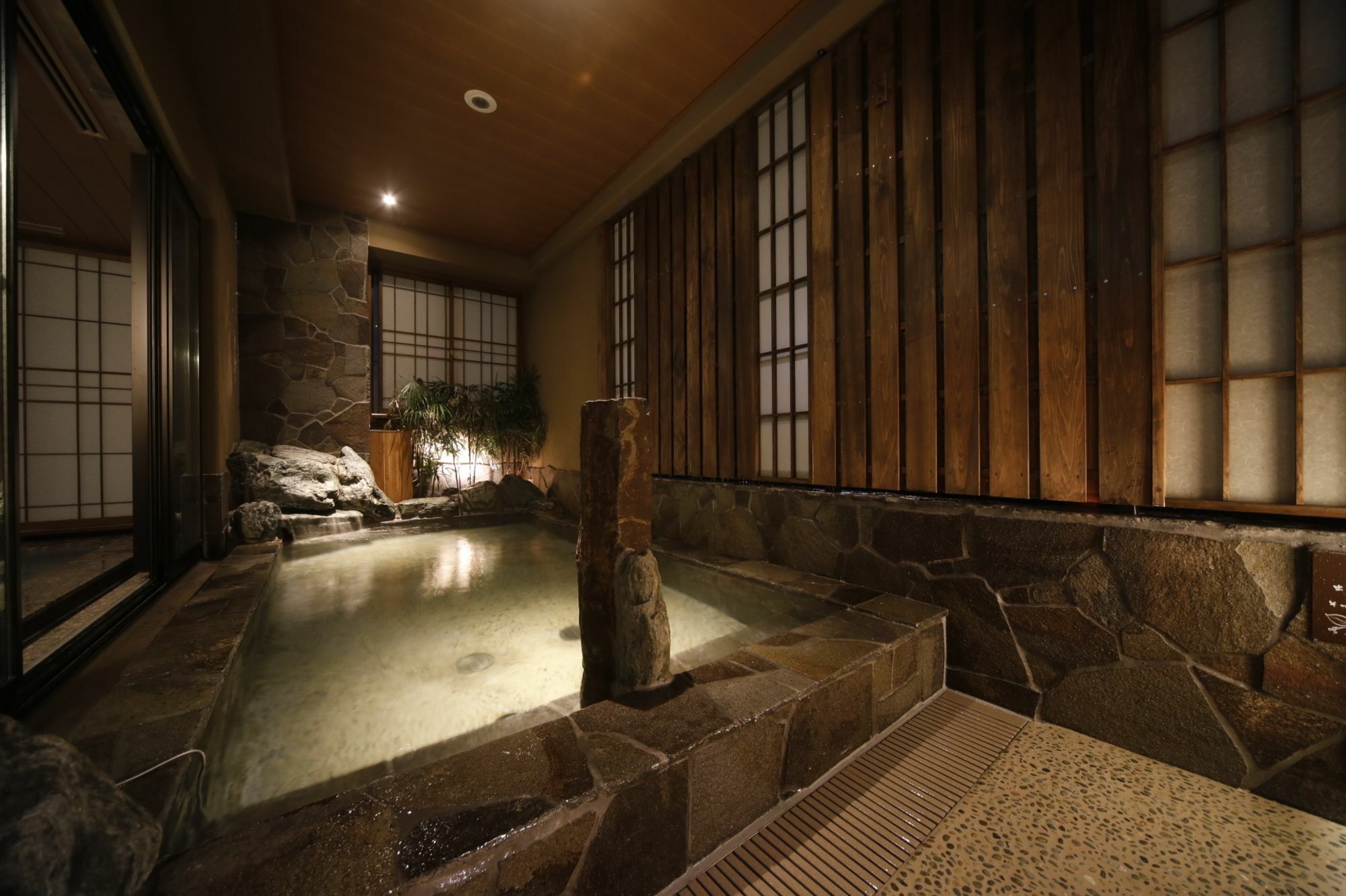 Hotel Dormy Tanimachi 4*