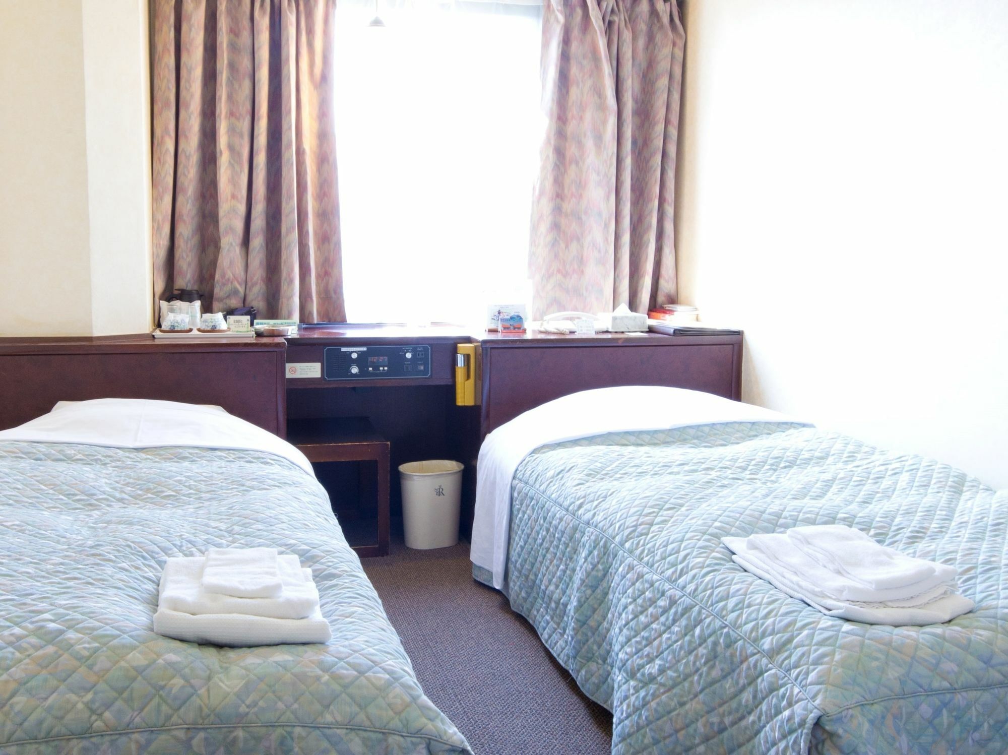 Riverside 4*