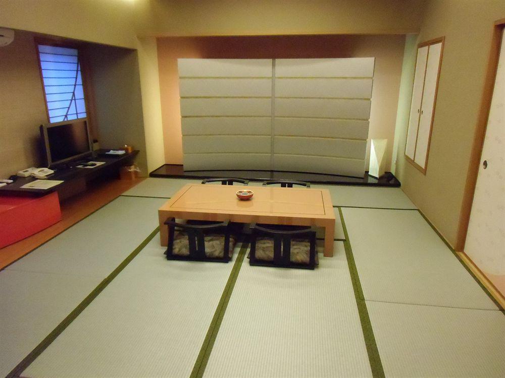 Ibis Styles Namba 3*