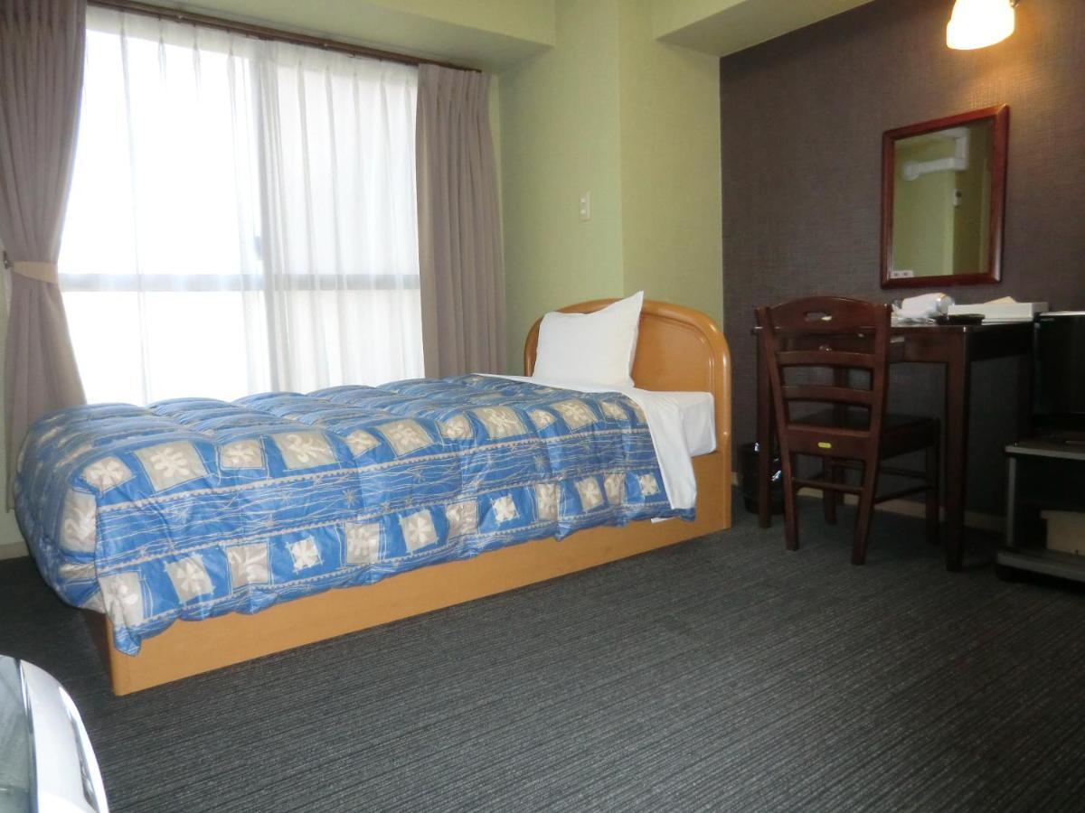 Hotel Azu Garden Nippombashi 2*