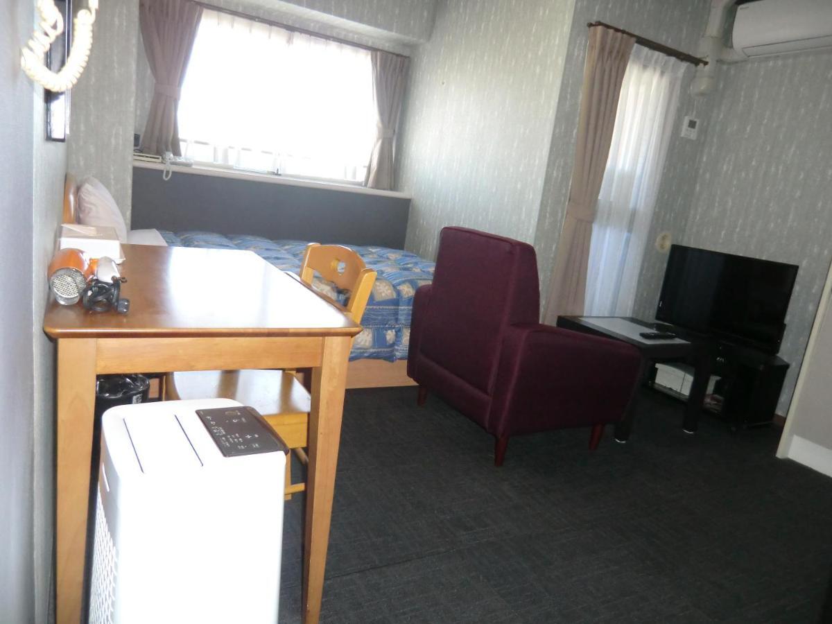 Hotel Azu Garden Nippombashi 2*
