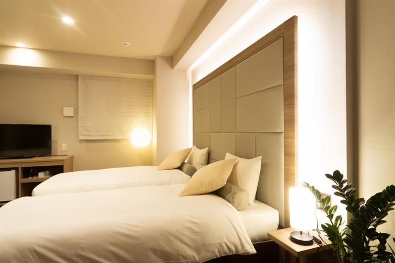 Hotel Doutonbori Crystal ⅱ 4*